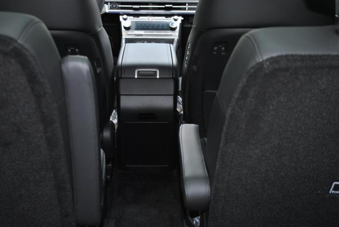 Hyundai Santa Fe V (MX5) с пробегом 2026 года, цена 5 790 000 рублей, 10 км, внедорожник, Автокод Объявления