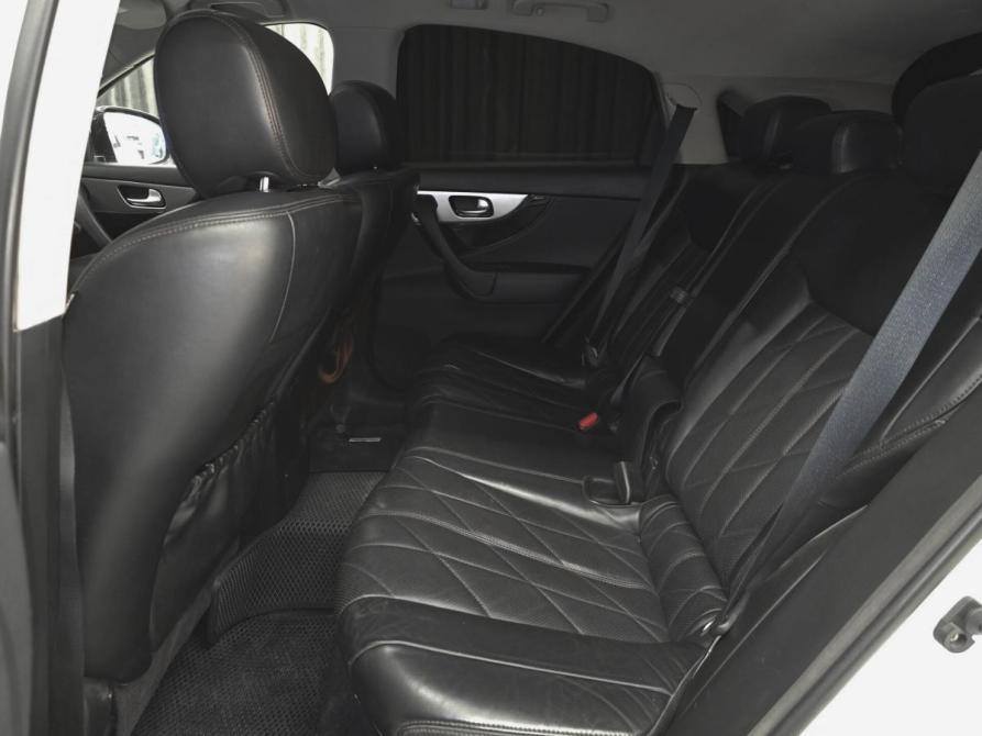 Infiniti QX70 Красноярск  - изображение 18