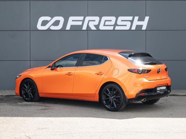 Mazda 3 IV (BP) с пробегом 2019 года, цена 2 130 000 рублей, 93569 км, хэтчбек, Автокод Объявления