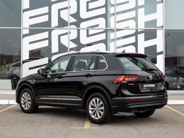 Volkswagen Tiguan II с пробегом 2017 года, цена 2 299 000 рублей, 153944 км, внедорожник, Автокод Объявления