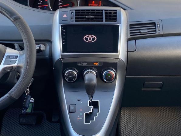Toyota Verso I Рестайлинг с пробегом 2013 года, цена 1 369 000 рублей, 148021 км, компактвэн, Автокод Объявления