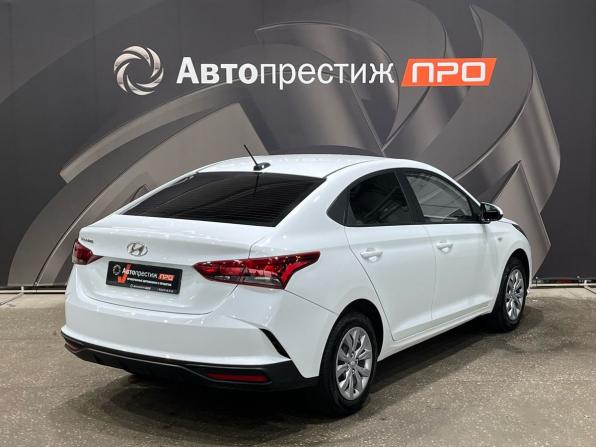 Hyundai Solaris II Рестайлинг с пробегом 2020 года, цена 1 270 000 рублей, 78367 км, седан, Автокод Объявления