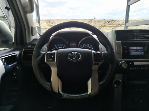 Toyota Land Cruiser Prado 150 Series с пробегом 2012 года, цена 2 750 000 рублей, 204000 км, внедорожник, Автокод Объявления