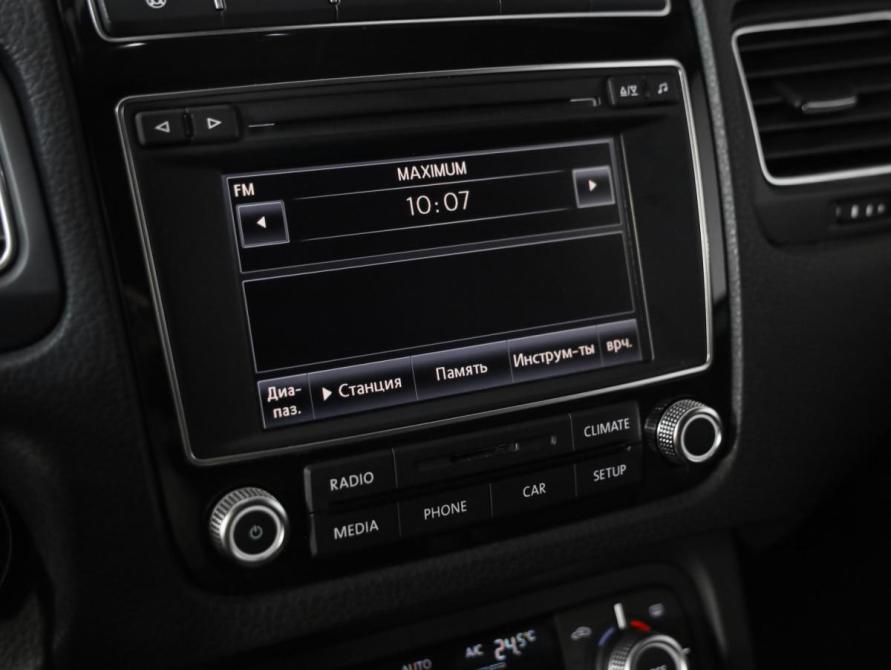 Volkswagen Touareg II Рестайлинг Санкт-Петербург  - изображение 15
