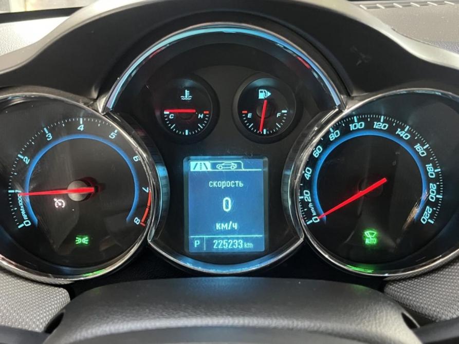 Chevrolet Cruze I Рестайлинг Курск  - изображение 11
