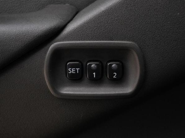 Nissan Pathfinder III с пробегом 2008 года, цена 1 275 000 рублей, 220400 км, внедорожник, Автокод Объявления