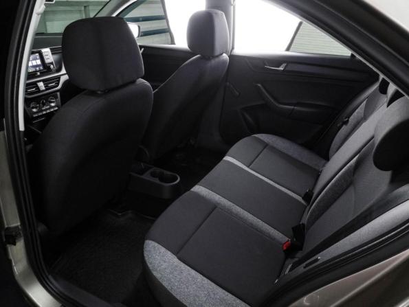 Skoda Rapid II с пробегом 2020 года, цена 1 399 000 рублей, 126242 км, лифтбек, Автокод Объявления