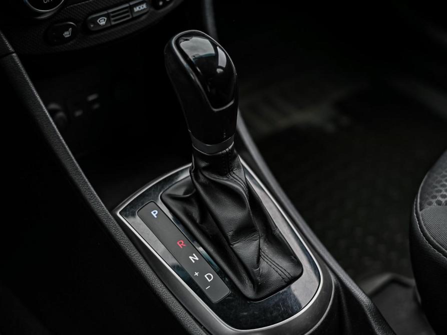 Hyundai Solaris I Рестайлинг Санкт-Петербург  - изображение 8