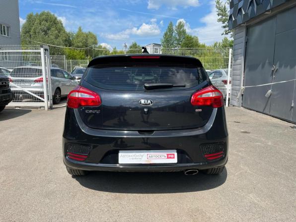Kia Ceed II Рестайлинг с пробегом 2018 года, цена 1 456 852 рубля, 134527 км, хэтчбек, Автокод Объявления