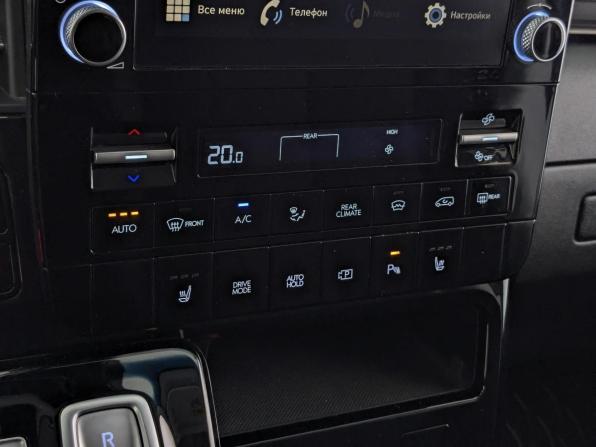 Hyundai Staria I с пробегом 2021 года, цена 4 410 000 рублей, 84972 км, минивэн, Автокод Объявления