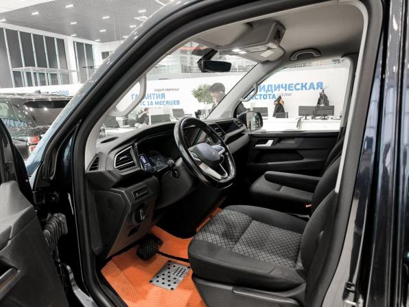 Volkswagen Multivan T6 Рестайлинг с пробегом 2021 года, цена 5 300 000 рублей, 128330 км, минивэн, Автокод Объявления