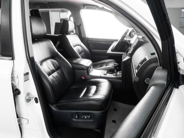 Toyota Land Cruiser 200 Series Рестайлинг 2 с пробегом 2021 года, цена 7 799 000 рублей, 113491 км, внедорожник, Автокод Объявления
