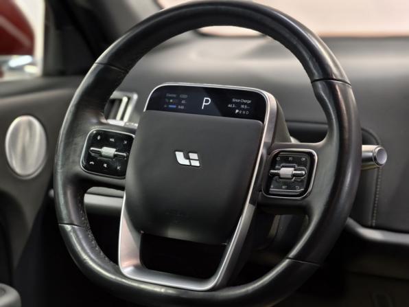 Li Auto (Lixiang) L7 I с пробегом 2023 года, цена 5 227 000 рублей, 93953 км, внедорожник, Автокод Объявления