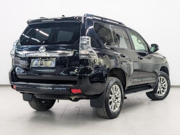 Toyota Land Cruiser Prado 150 Series Рестайлинг 1 с пробегом 2017 года, цена 4 005 000 рублей, 126112 км, внедорожник, Автокод Объявления