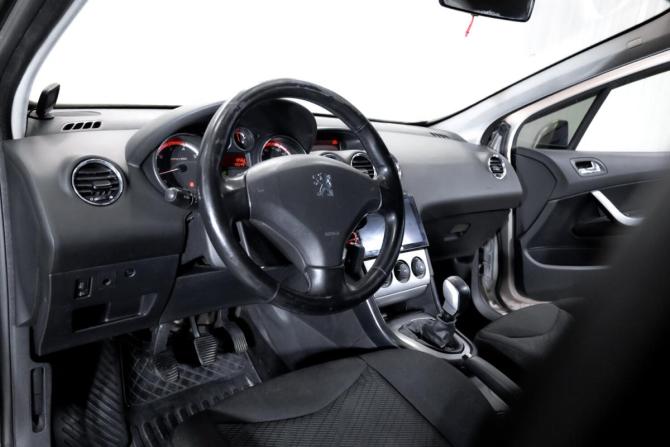 Peugeot 308 I Рестайлинг с пробегом 2011 года, цена 450 000 рублей, 195492 км, хэтчбек, Автокод Объявления