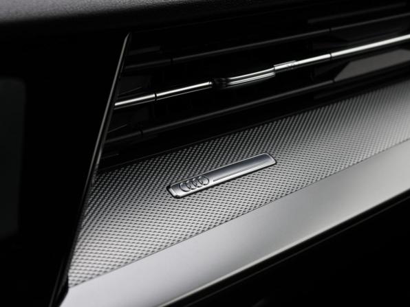 Audi A3 IV (8Y) с пробегом 2021 года, цена 2 898 000 рублей, 42770 км, хэтчбек, Автокод Объявления