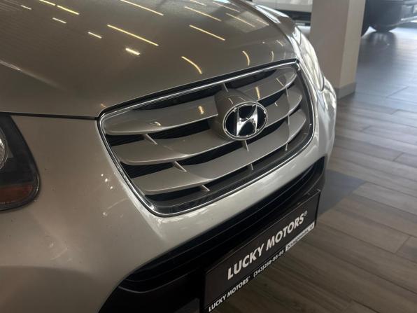 Hyundai Santa Fe II Рестайлинг с пробегом 2011 года, цена 995 000 рублей, 359049 км, внедорожник, Автокод Объявления