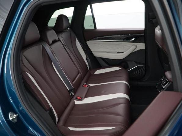 Geely Monjaro I с пробегом 2023 года, цена 3 177 444 рубля, 43280 км, внедорожник, Автокод Объявления