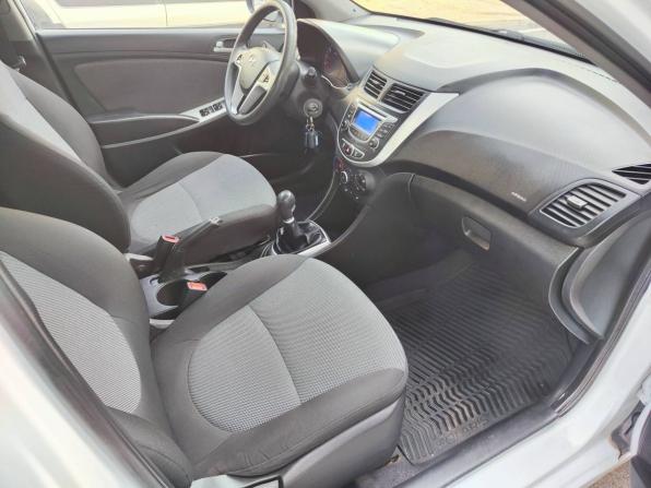 Hyundai Solaris I с пробегом 2014 года, цена 798 000 рублей, 203024 км, седан, Автокод Объявления
