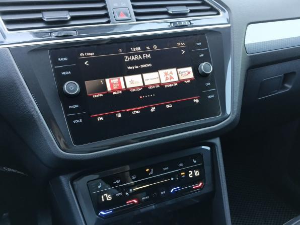 Volkswagen Tiguan II Рестайлинг с пробегом 2021 года, цена 3 049 000 рублей, 165205 км, внедорожник, Автокод Объявления