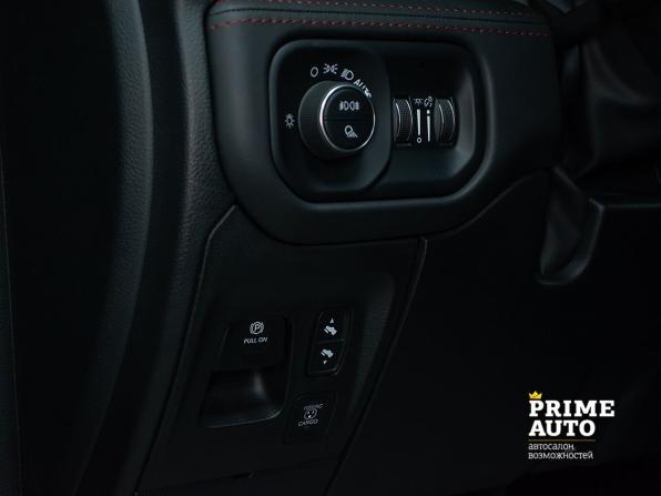 Ram 1500 V Рестайлинг с пробегом 2025 года, цена 10 999 000 рублей, 80 км, offers.body_type.unknown, Автокод Объявления