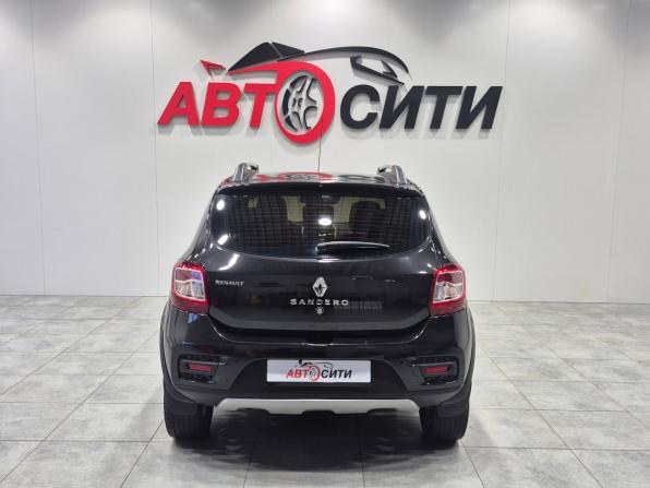 Renault Sandero II с пробегом 2016 года, цена 1 190 000 рублей, 93755 км, хэтчбек, Автокод Объявления