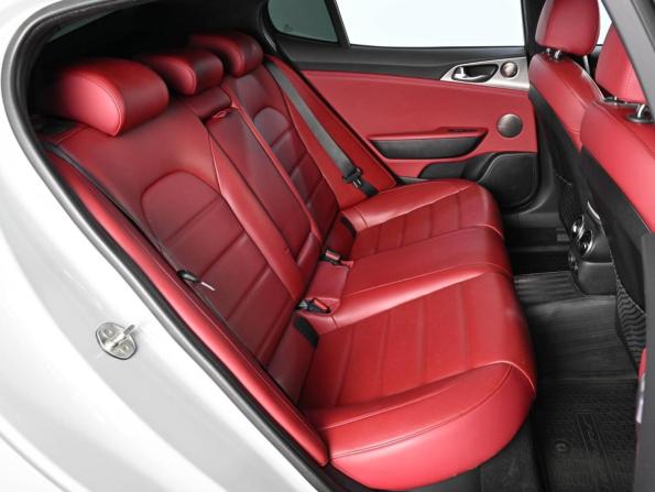 Kia Stinger I с пробегом 2018 года, цена 4 249 000 рублей, 60764 км, лифтбек, Автокод Объявления