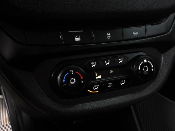 Lada (ВАЗ) Vesta I с пробегом 2020 года, цена 1 005 000 рублей, 133811 км, седан, Автокод Объявления