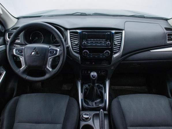 Mitsubishi Pajero Sport III с пробегом 2019 года, цена 2 654 000 рублей, 87440 км, внедорожник, Автокод Объявления