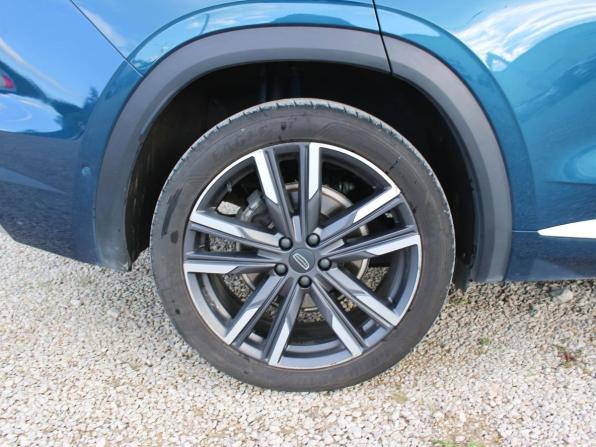 Geely Monjaro I с пробегом 2024 года, цена 3 273 000 рублей, 41697 км, внедорожник, Автокод Объявления