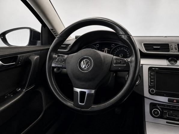 Volkswagen Passat B7 с пробегом 2011 года, цена 679 000 рублей, 252450 км, седан, Автокод Объявления