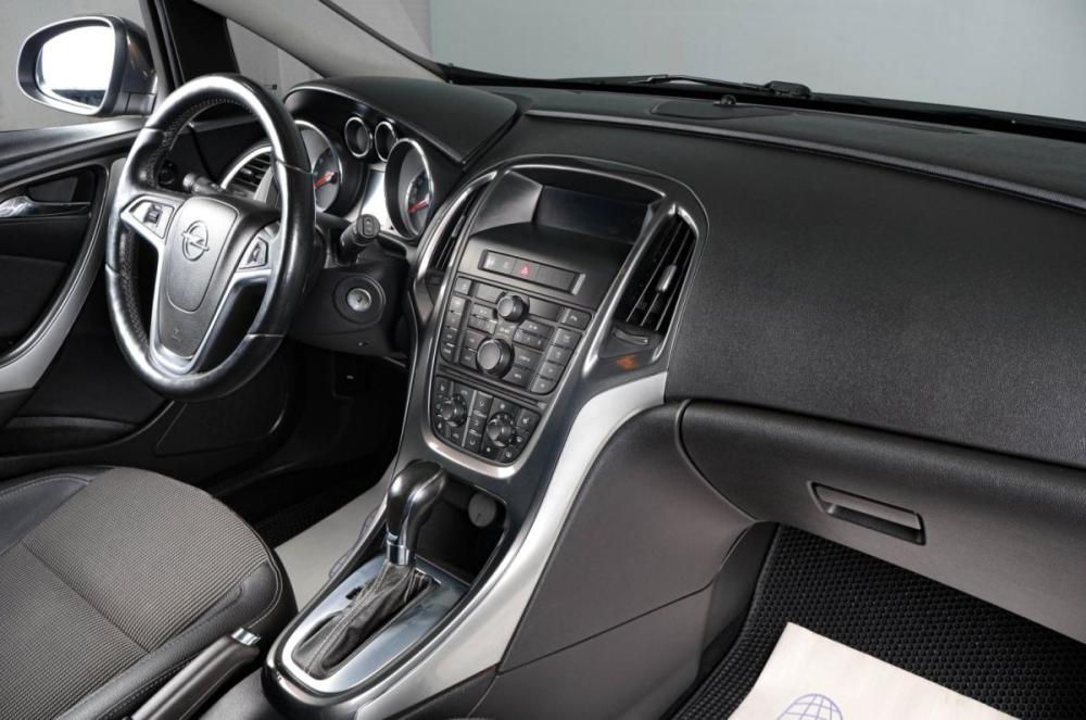Opel Astra J Рестайлинг Тюмень  - изображение 11