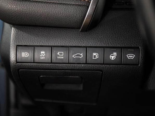 Toyota Camry VIII (XV70) с пробегом 2018 года, цена 2 999 000 рублей, 165210 км, седан, Автокод Объявления