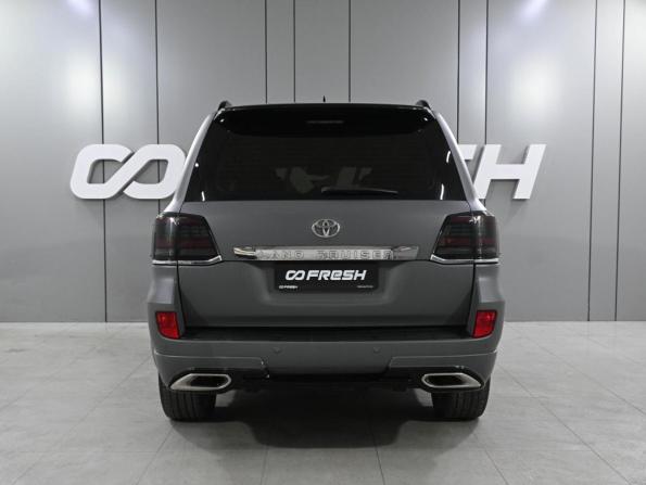 Toyota Land Cruiser 200 Series Рестайлинг 1 с пробегом 2013 года, цена 4 479 000 рублей, 139844 км, внедорожник, Автокод Объявления