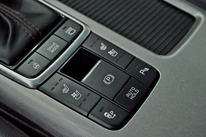 Kia Optima IV с пробегом 2016 года, цена 1 691 000 рублей, 144000 км, седан, Автокод Объявления