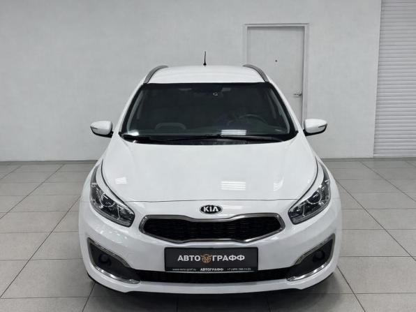 Kia Ceed II Рестайлинг с пробегом 2016 года, цена 979 000 рублей, 106495 км, универсал, Автокод Объявления