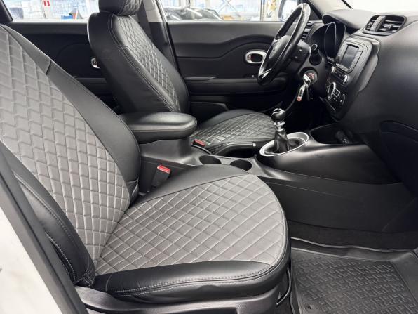 Kia Soul II Рестайлинг с пробегом 2018 года, цена 1 300 000 рублей, 204227 км, хэтчбек, Автокод Объявления