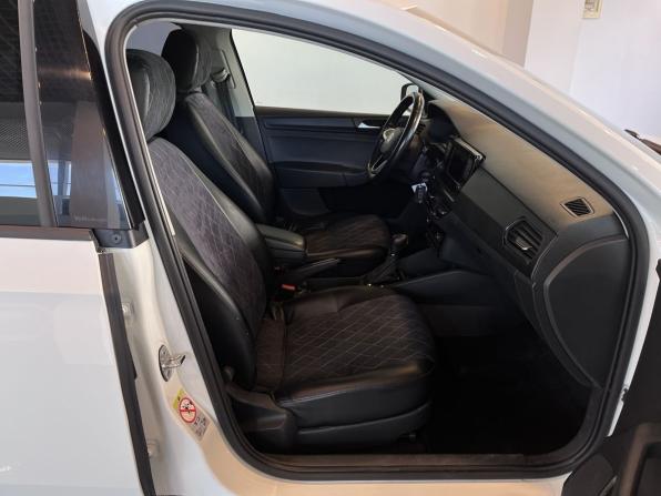 Volkswagen Polo VI с пробегом 2021 года, цена 1 335 000 рублей, 187204 км, лифтбек, Автокод Объявления