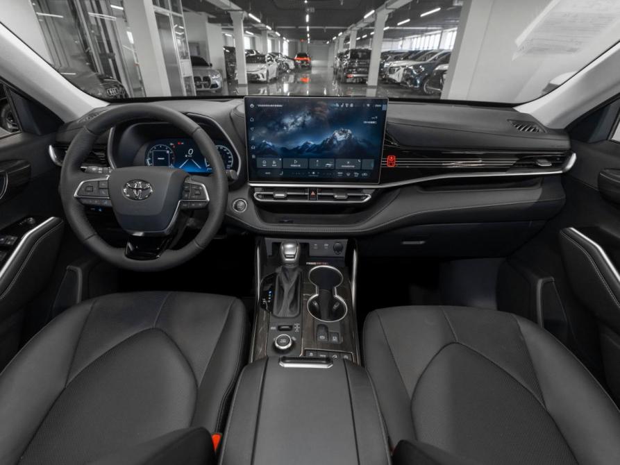Toyota Highlander IV (XU70) Москва  - изображение 8