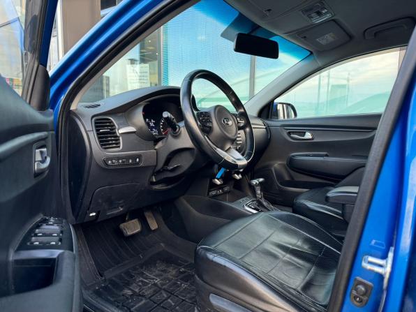 Kia Rio IV с пробегом 2017 года, цена 1 240 000 рублей, 124717 км, седан, Автокод Объявления