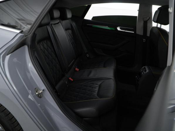 Volkswagen Passat CC II Рестайлинг с пробегом 2022 года, цена 4 999 050 рублей, 22644 км, лифтбек, Автокод Объявления