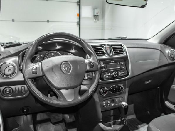 Renault Sandero II с пробегом 2017 года, цена 854 137 рублей, 184524 км, хэтчбек, Автокод Объявления