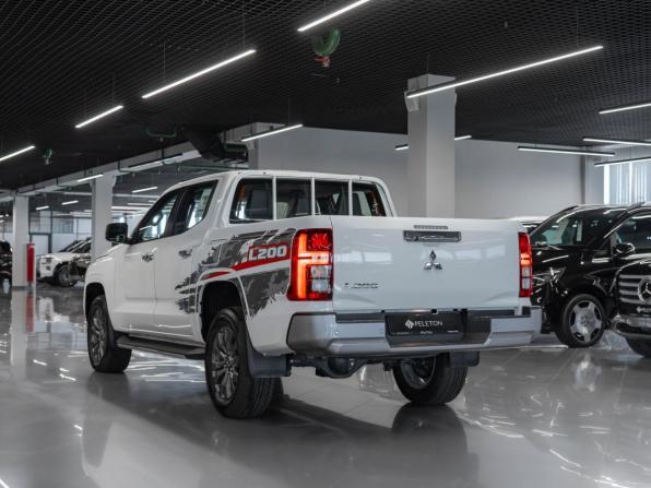 Mitsubishi L200 VI с пробегом 2025 года, цена 5 290 000 рублей, 31 км, пикап, Автокод Объявления