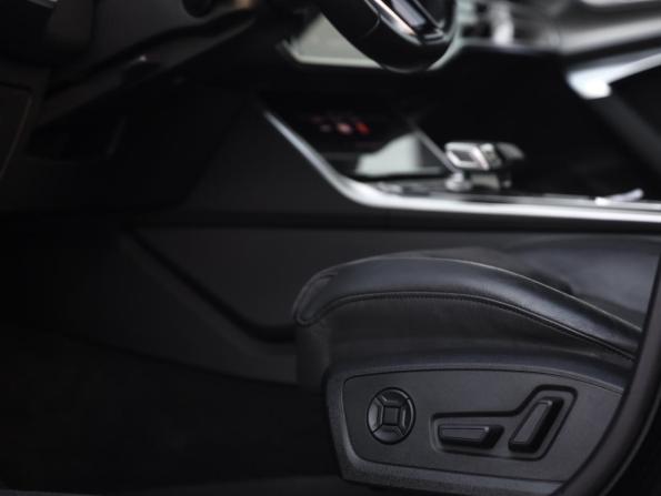Audi A6 V (C8) с пробегом 2019 года, цена 3 899 000 рублей, 92462 км, седан, Автокод Объявления