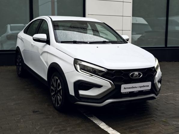 Lada (ВАЗ) Vesta I Рестайлинг (NG) с пробегом 2023 года, цена 1 309 000 рублей, 45000 км, седан, Автокод Объявления