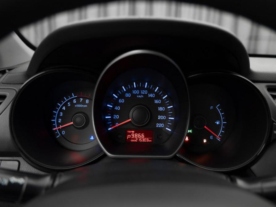Kia Rio III Москва  - изображение 11