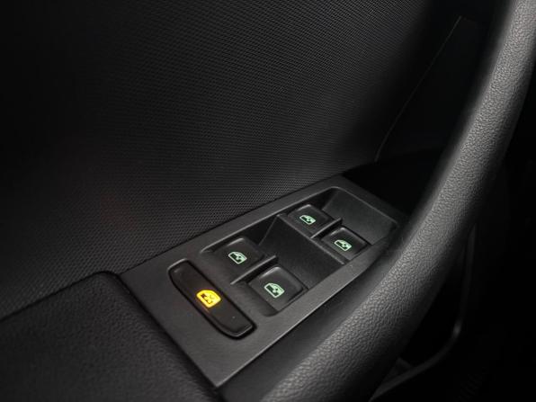 Skoda Rapid I Рестайлинг с пробегом 2019 года, цена 1 299 000 рублей, 86922 км, лифтбек, Автокод Объявления