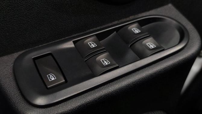 Lada (ВАЗ) Largus I Рестайлинг с пробегом 2024 года, цена 1 520 000 рублей, 10035 км, универсал, Автокод Объявления