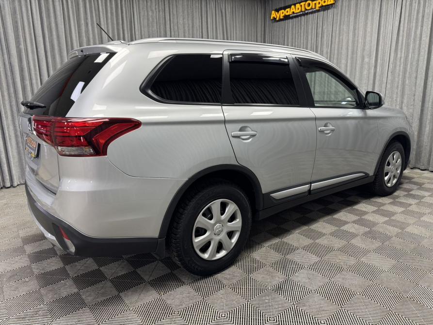 Mitsubishi Outlander III Рестайлинг 2 Стерлитамак  - изображение 16