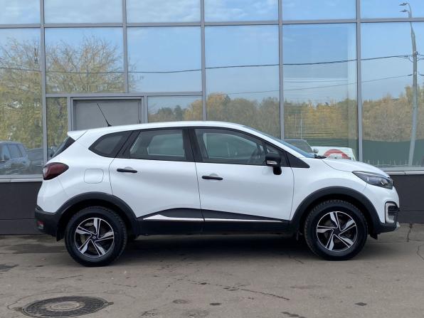 Renault Kaptur I с пробегом 2018 года, цена 899 000 рублей, 199583 км, внедорожник, Автокод Объявления